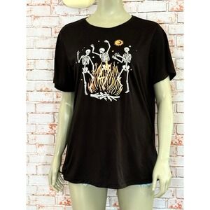 Celebrate Halloween Womens Skeleton Bonfire Graphic Tee Black XL Spooky Witchy